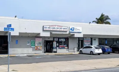 Bowman's Market Liquor, business photo 1